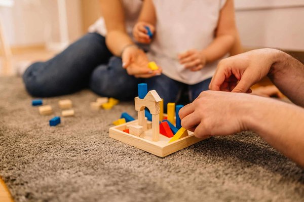 Les bénéfices cognitifs des casse-têtes : pourquoi intégrer le jeu dans votre routine ?